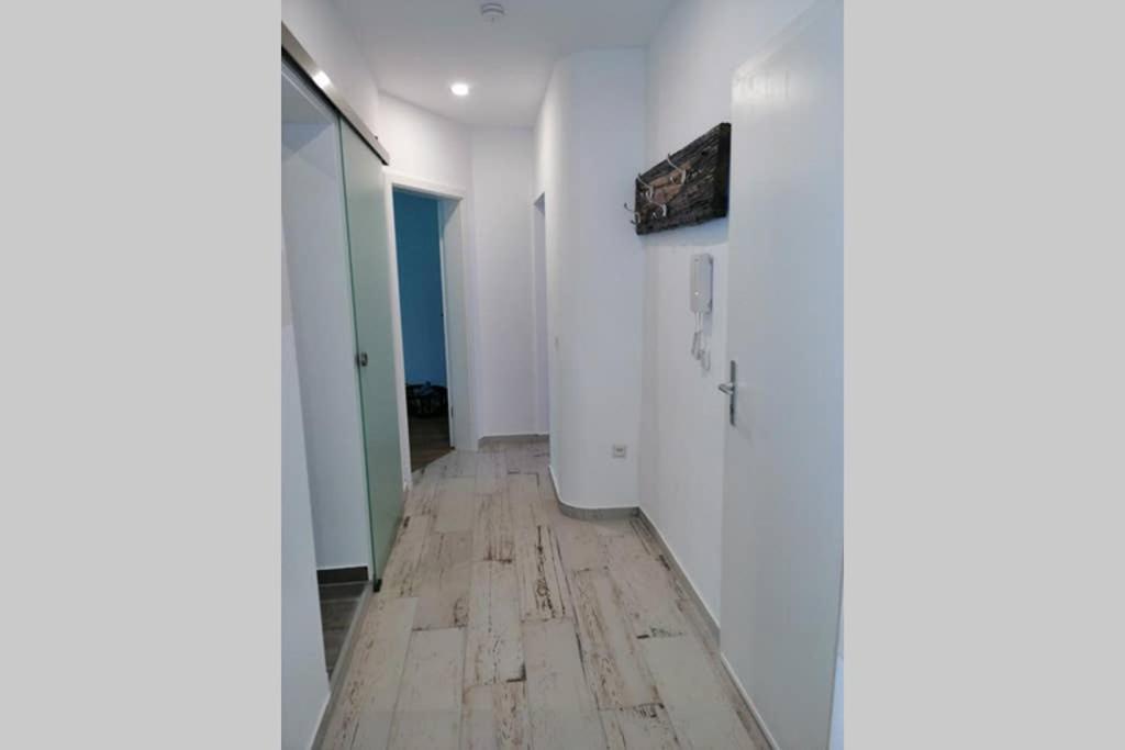 Helle Stilvolle Wohnung, Nahe Stadtzentrum Saarbrücken Buitenkant foto